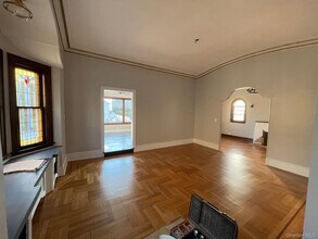 45 W Penn St in Long Beach, NY - Building Photo - Building Photo