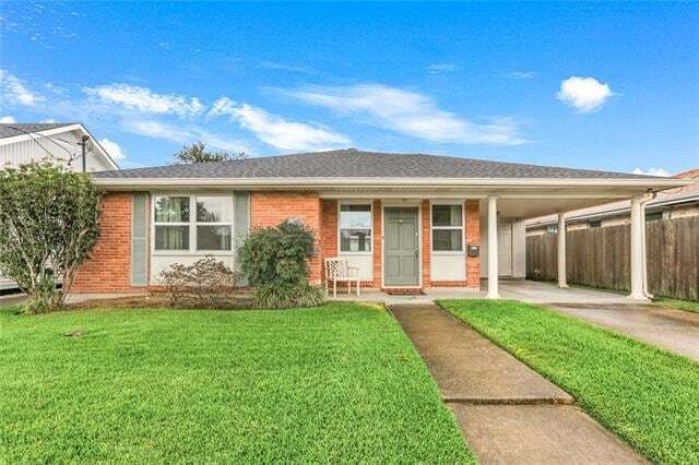 561 E William David Pkwy in Metairie, LA - Building Photo - Building Photo