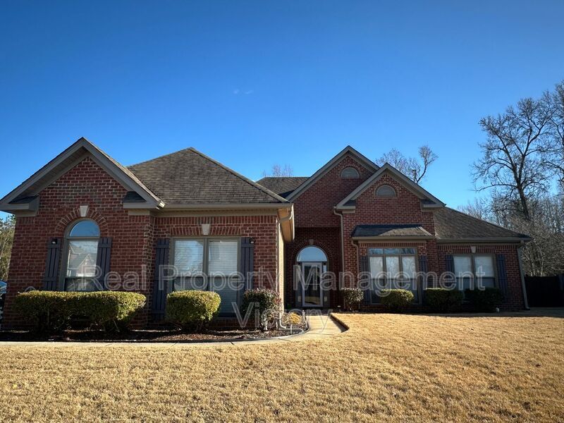 400 Stonecreek Dr in Helena, AL - Building Photo