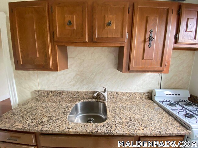 17-19 Washington St.