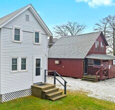 102 Chalker Beach Rd in Old Saybrook, CT - Building Photo - Building Photo