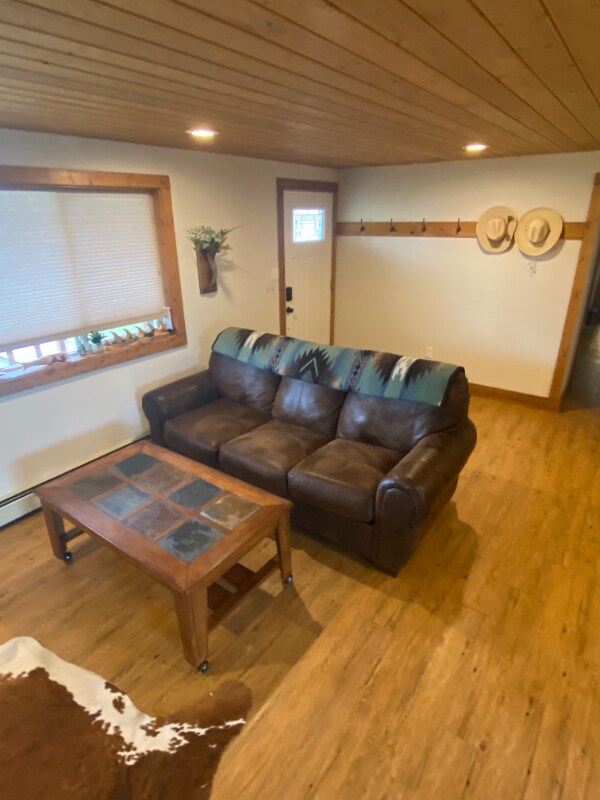 207 Miles Ave in Clyde Park, MT - Building Photo - Building Photo
