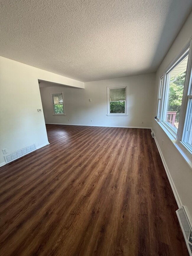 property at 2115 E Locust St