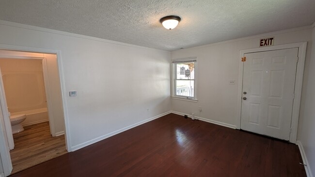 2112 Ratcliffe Ave in Louisville, KY - Building Photo - Building Photo