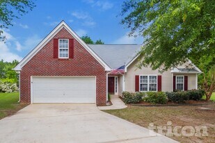 4316 Beaverton Ct in Loganville, GA - Building Photo
