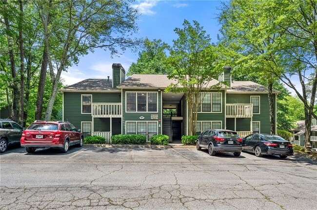property at 4568 Vinings Central Trace SE