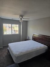 1952 Gambels Way in Santa Rosa, CA - Foto de edificio - Building Photo