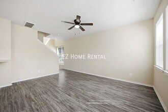 59 E Stedhill Loop in The Woodlands, TX - Building Photo - Building Photo