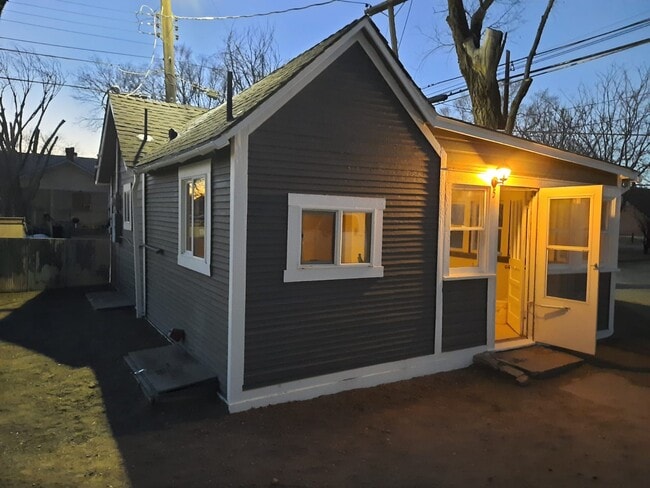 635 Elm Ave, Unit 1 in Las Animas, CO - Building Photo - Building Photo