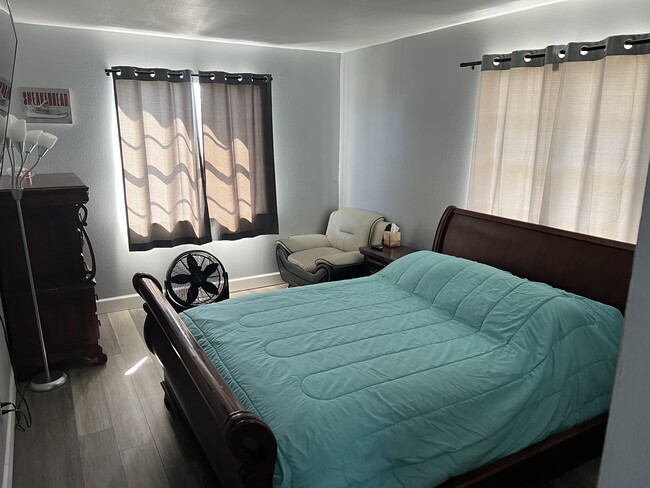 property at 510 Driftwood Cir W