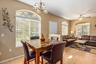 458 N 168th Ln in Goodyear, AZ - Foto de edificio - Building Photo