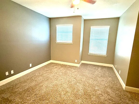 3526 Blackstone Run in San Antonio, TX - Foto de edificio - Building Photo