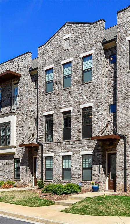 property at 712 Alden Dr