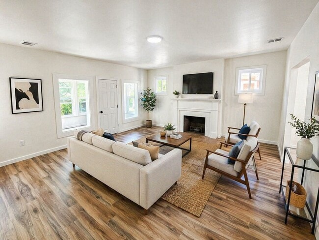 2509 Gladstone St in Detroit, MI - Building Photo - Building Photo