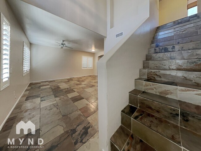 3003 W Perdido Way in Phoenix, AZ - Building Photo - Building Photo