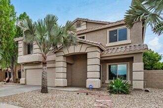 305 S 165th Dr in Goodyear, AZ - Building Photo - Building Photo