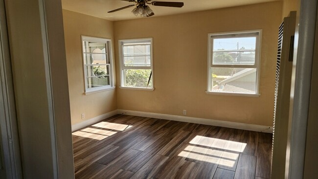 618 N Juanita Ave, Unit 618 B