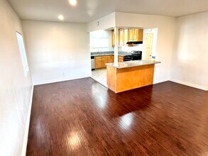 3485 Belle St in San Bernardino, CA - Foto de edificio - Building Photo