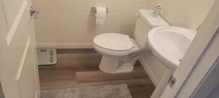 7013 Beautiful Belle St in North Las Vegas, NV - Building Photo - Building Photo