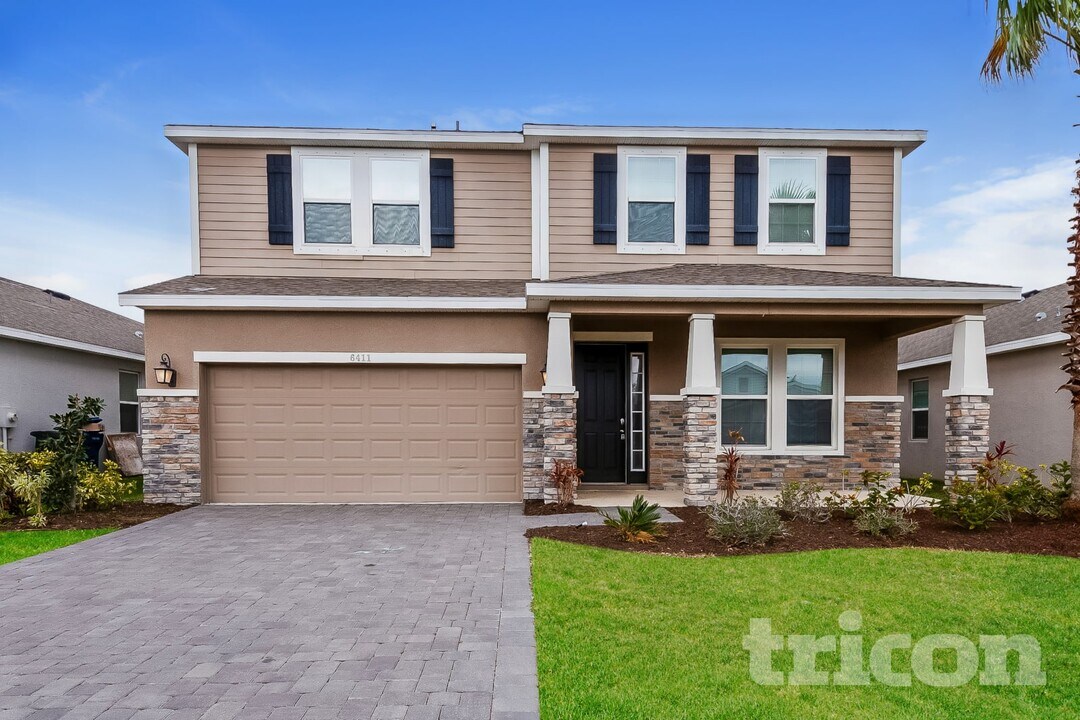 6411 Devesta Lp in Palmetto, FL - Foto de edificio