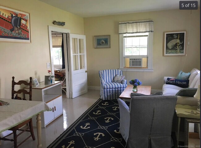 621 Fairfield Beach Rd in Fairfield, CT - Building Photo - Building Photo