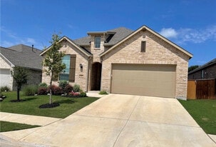 148 Emerald Garden Rd in San Marcos, TX - Building Photo