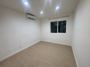 10941 Amestoy Ave in Los Angeles, CA - Building Photo - Building Photo