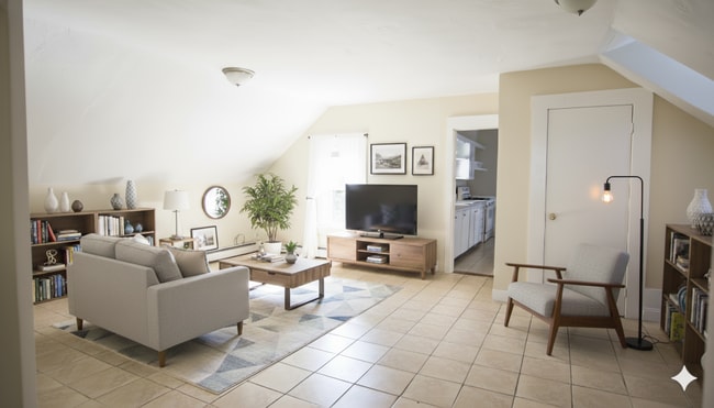 137 Sutton St, Unit 2