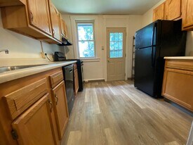 6615 Ridgeville St in Pittsburgh, PA - Building Photo