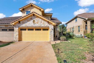 520 S Meadowlark St in Lakeway, TX - Building Photo