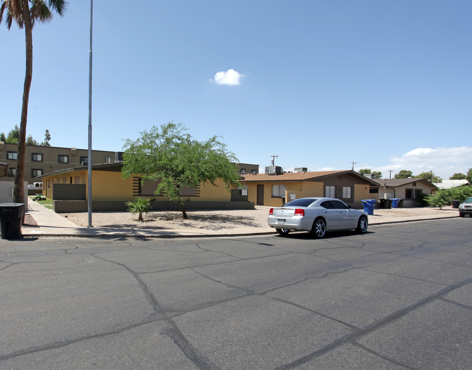 Partridge Place in Mesa, AZ - Building Photo