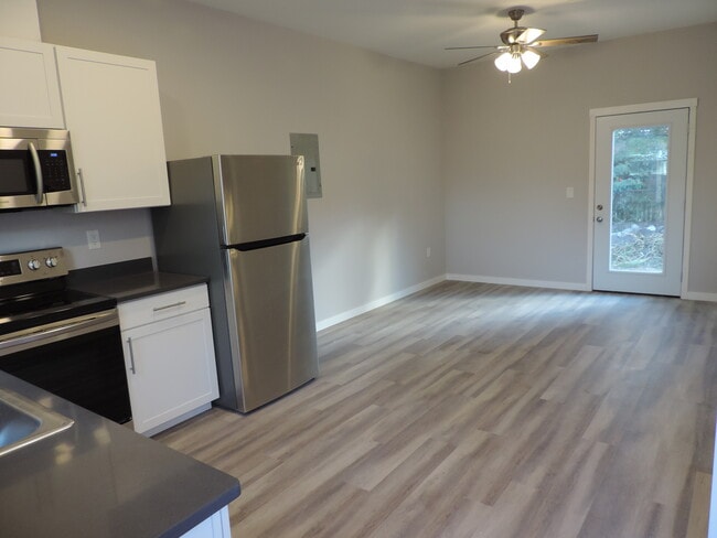 2704 E Washington St in Orlando, FL - Foto de edificio - Building Photo