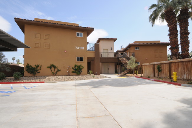 Sage Crest Senior in Palm Desert, CA - Foto de edificio - Building Photo