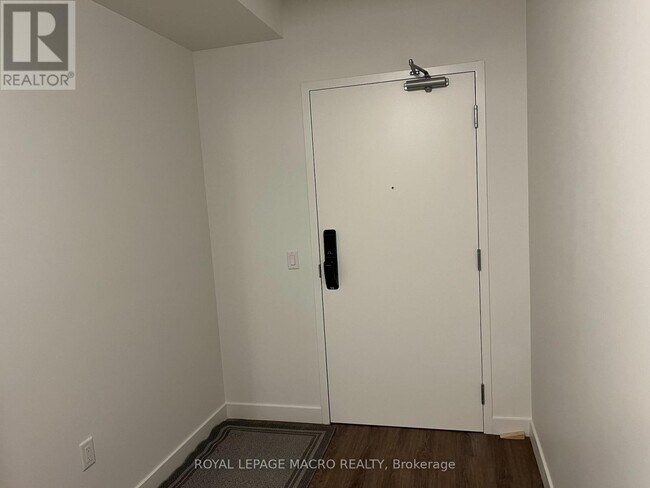 461 Green Rd in Hamilton, ON - Building Photo - Building Photo