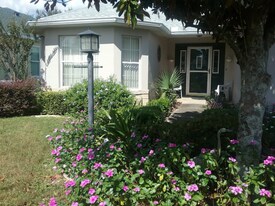 9285 SW 93rd Cir in Ocala, FL - Building Photo