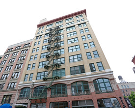 Soho Centre Condominium in New York, NY - Building Photo - Building Photo