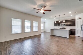 1305 Rembrandt Dr in Little Elm, TX - Building Photo - Building Photo