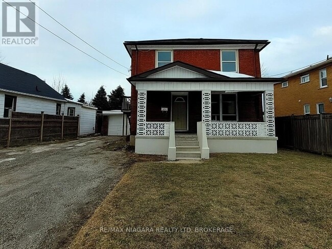 property at 6523 Frederica St