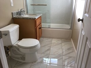 755 E Duane Ave, Unit H in Sunnyvale, CA - Building Photo - Building Photo