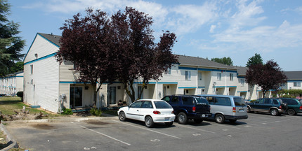 Sunrise Apartments in Tacoma, WA - Building Photo - Building Photo