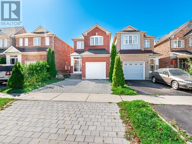 81 Lahore Crescent in Markham, ON - Building Photo - Building Photo