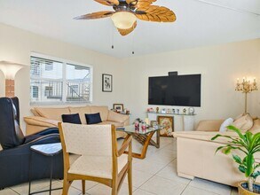 202 Brittany F in Delray Beach, FL - Building Photo - Building Photo