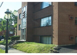 Shiloh 331 in Cincinnati, OH - Building Photo - Building Photo