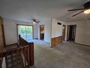 2229 S Leslie Ave in Independence, MO - Building Photo - Building Photo