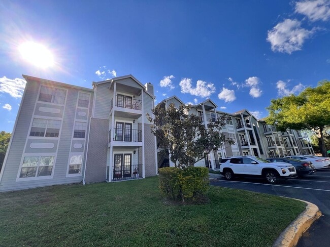 property at 2550 N Alafaya Trail