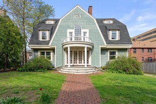 11 Elko St, Unit 2 in Boston, MA - Building Photo