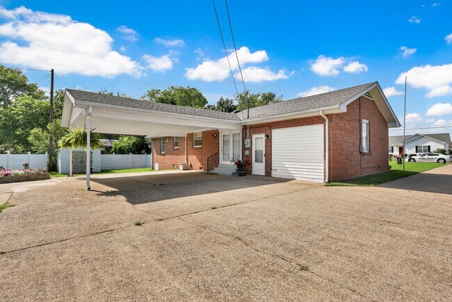 130 Union Hall Rd in Clarksville, TN - Building Photo - Building Photo