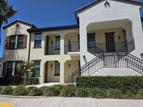 15126 Palmer Lake Cir, Unit 103 in Naples, FL - Foto de edificio - Building Photo