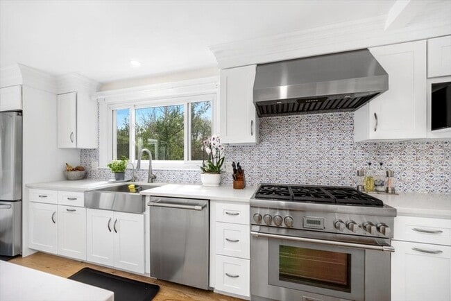 property at 4 Cushing St