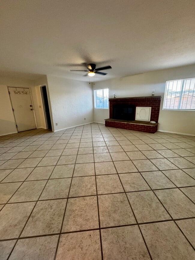 954 E Weymouth St in Tucson, AZ - Building Photo - Building Photo